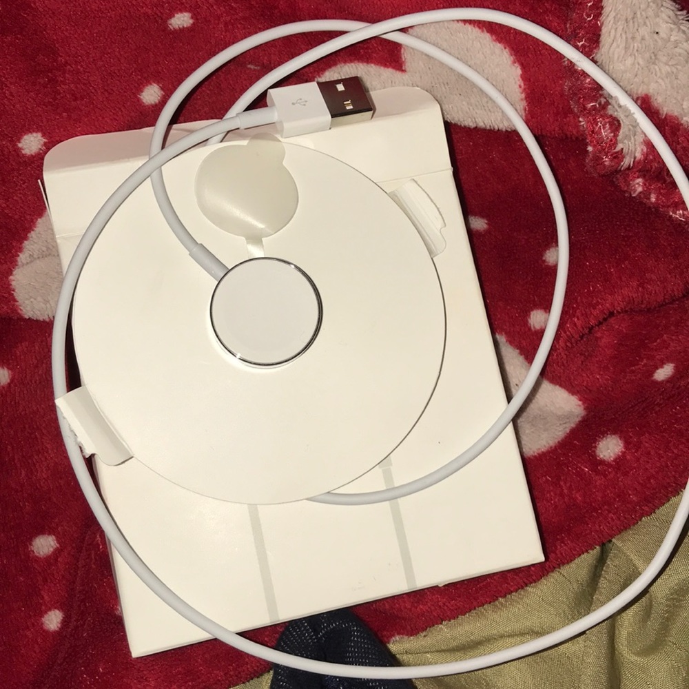Charger - Picture 3 of 5